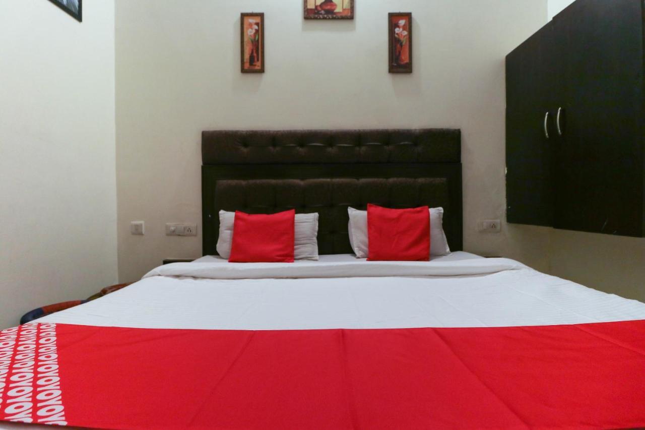 Oyo 67632 Pearl Hotel 3*